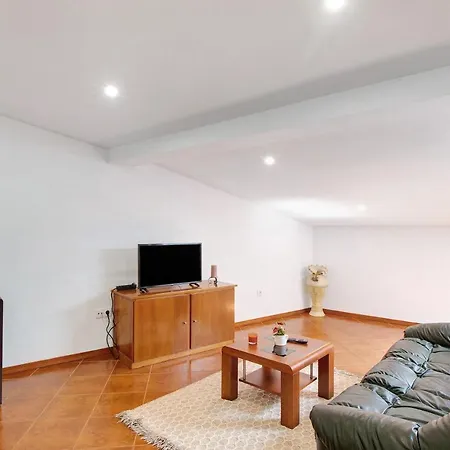 Cali Com Piscina Apartment